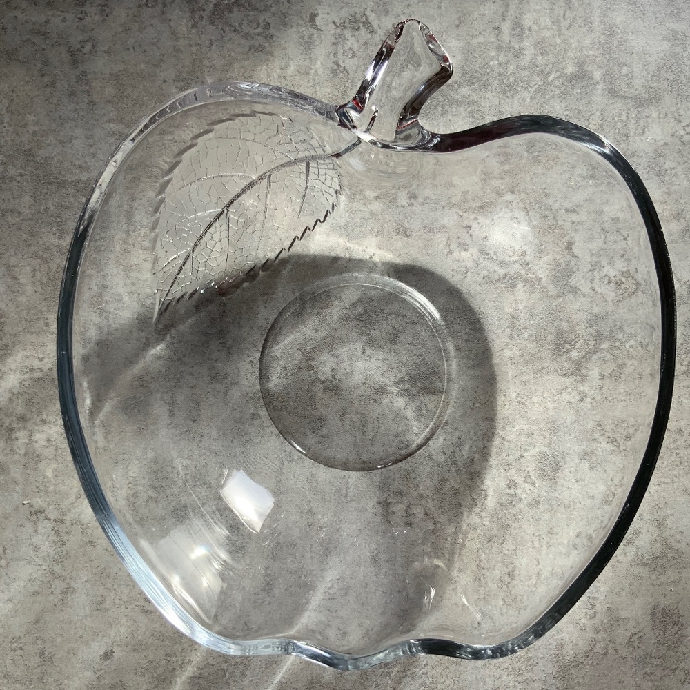 Vintage Apple Shaped Clear Bowl With Textured Outer Leaf
